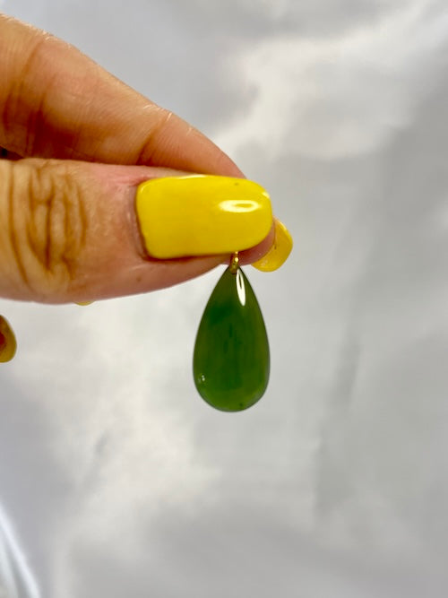 Jade Pendant (gold)