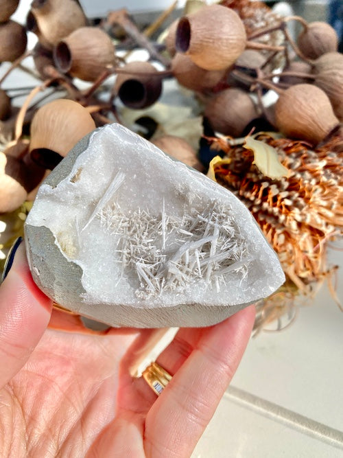 Scolecite Geode