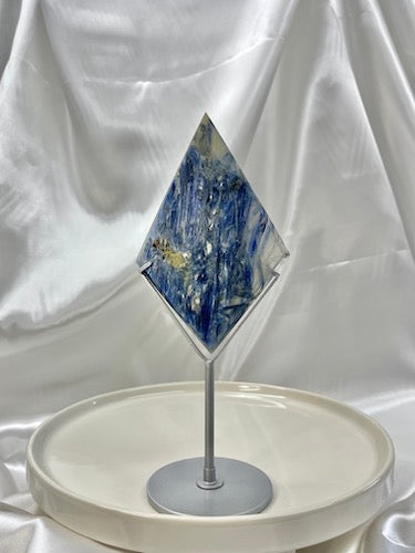 Blue Kyanite X Clear Quartz Diamond